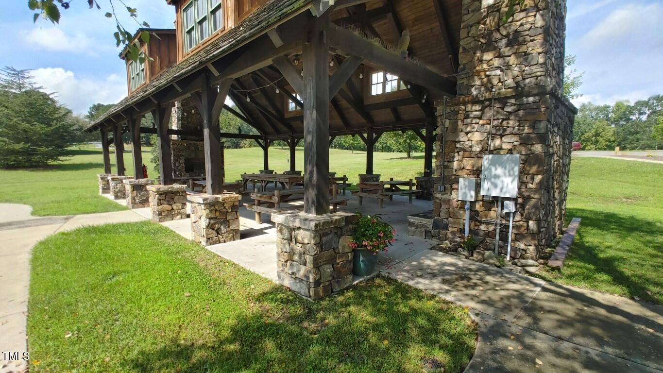 30 Hidden Lake Drive