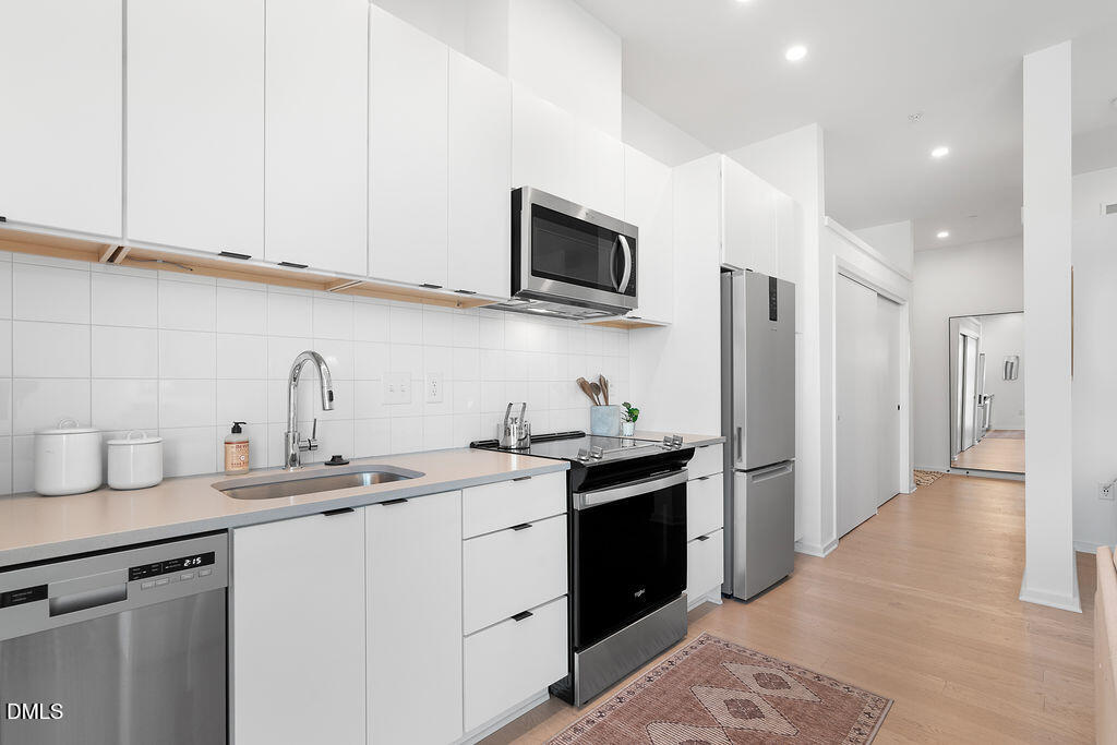 521 N Mangum Street 33