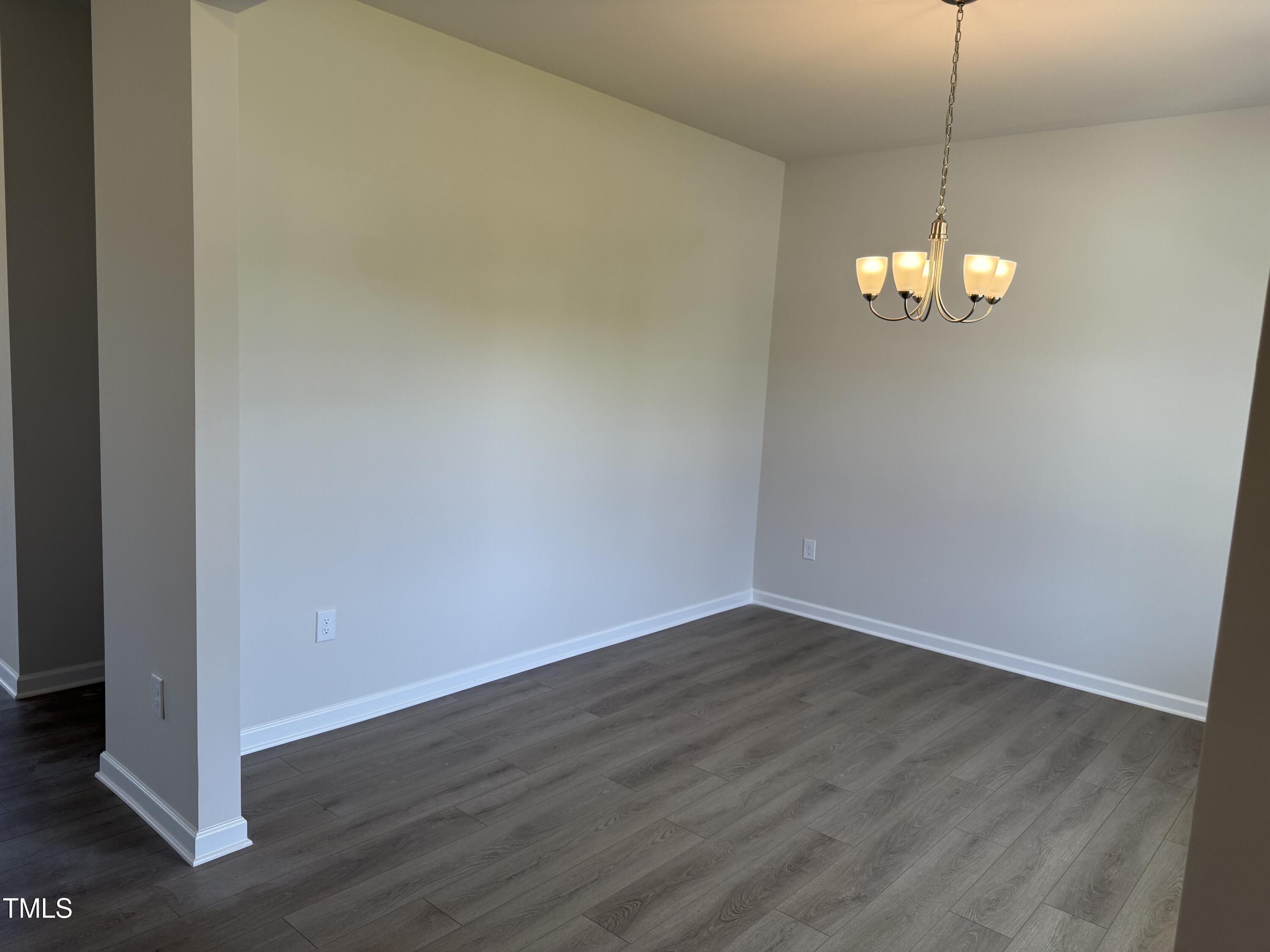 131 E Victory View. Terrace