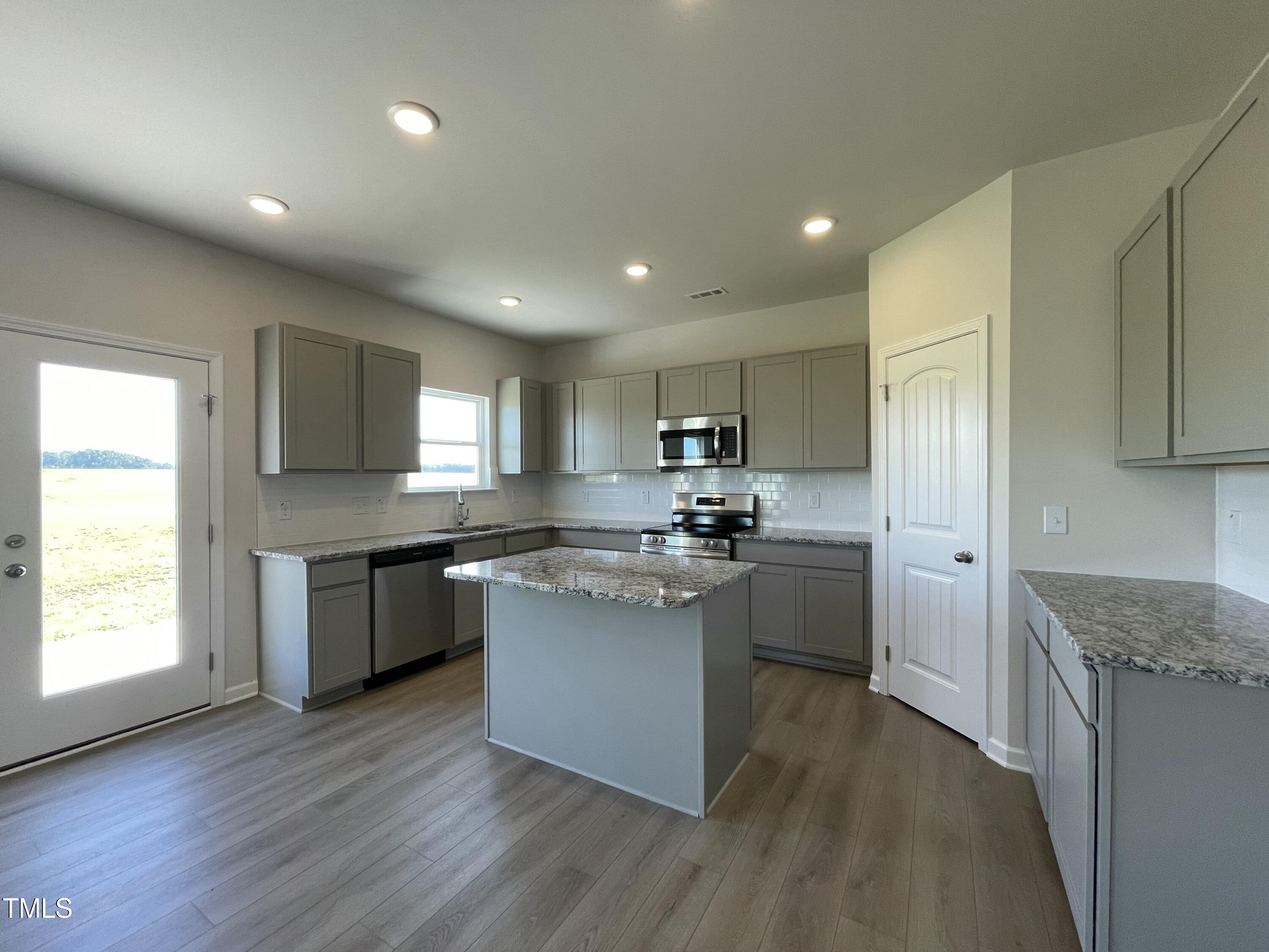 131 E Victory View. Terrace