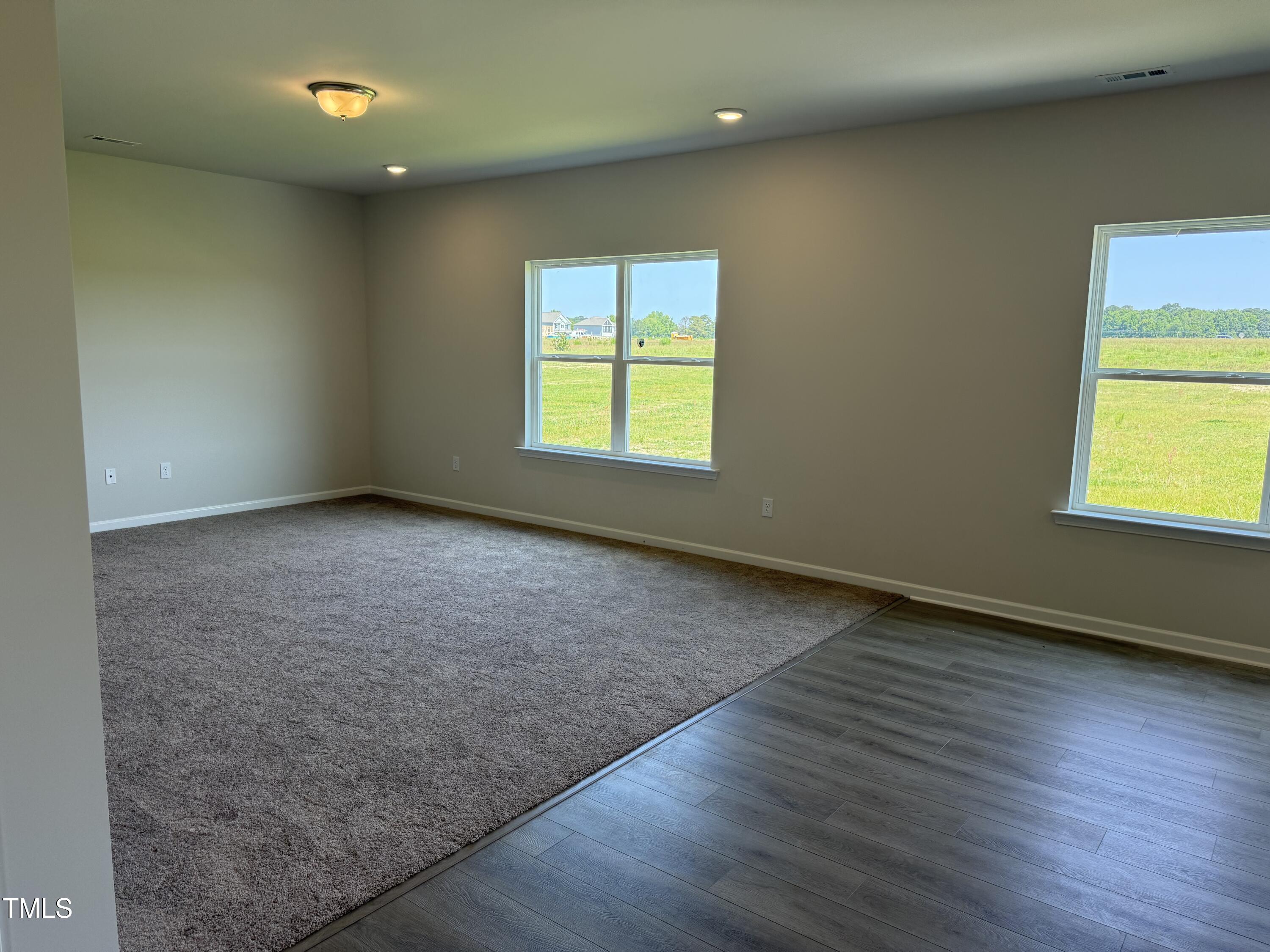 131 E Victory View. Terrace