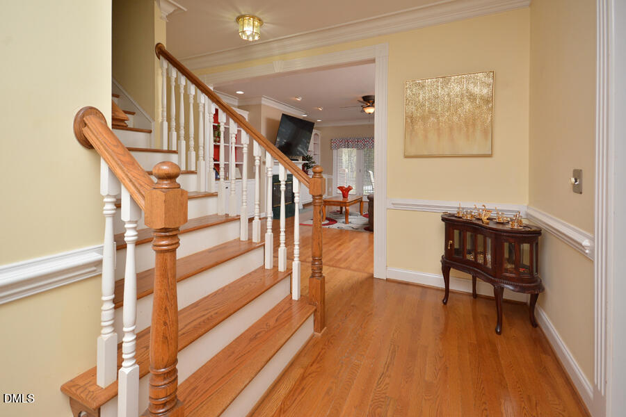 240 Coachlight Trail