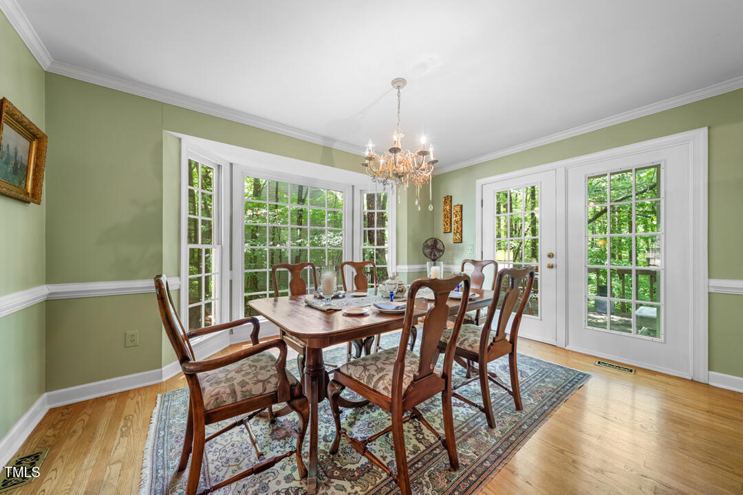4 Barkridge Court