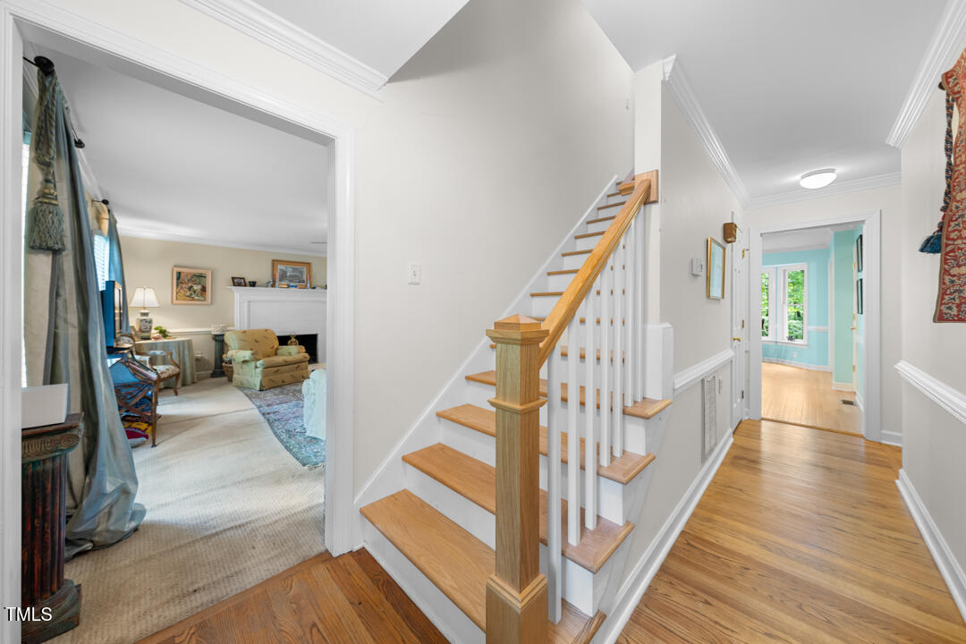 4 Barkridge Court