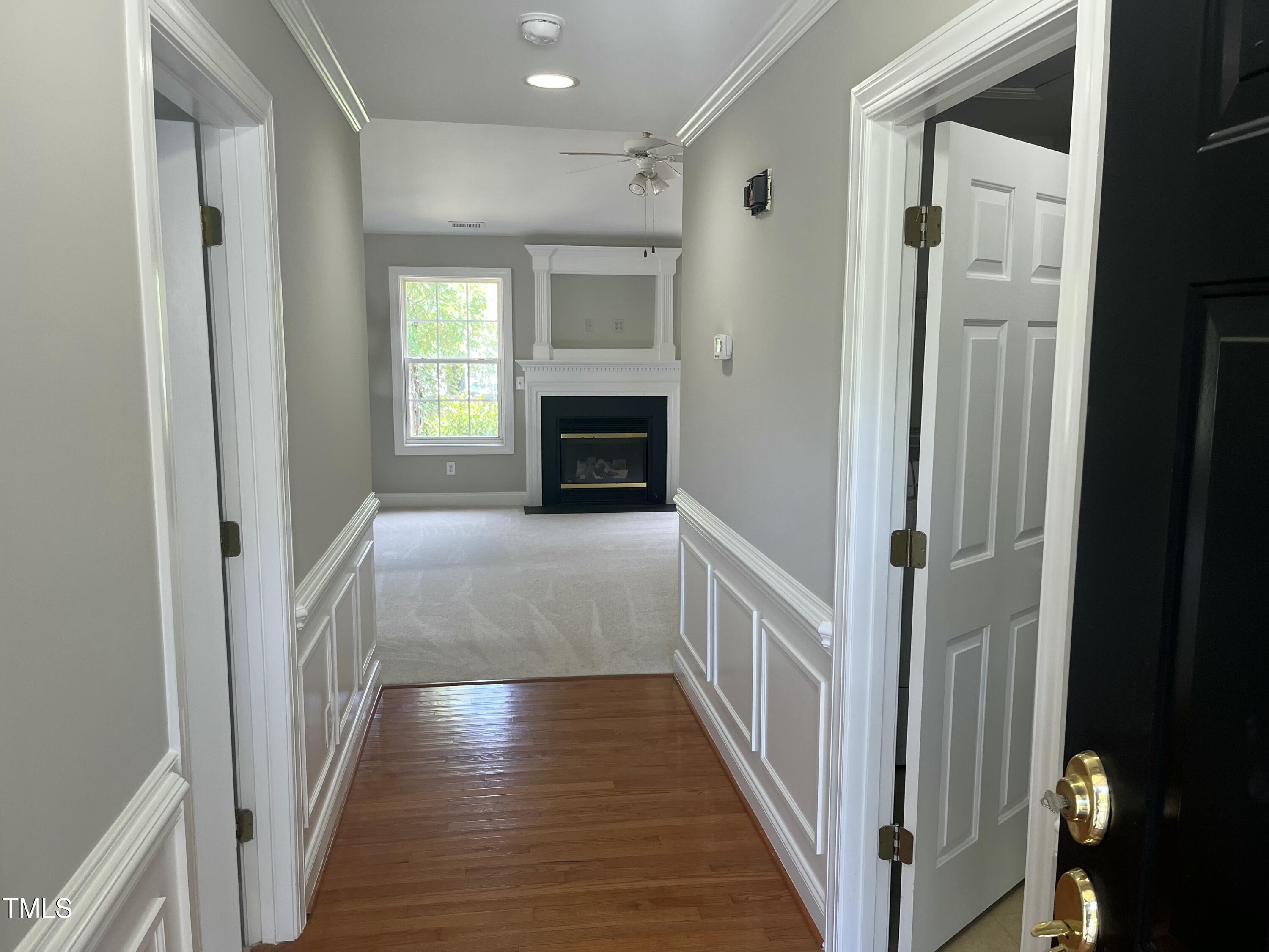 400 Holly Thorn Trace