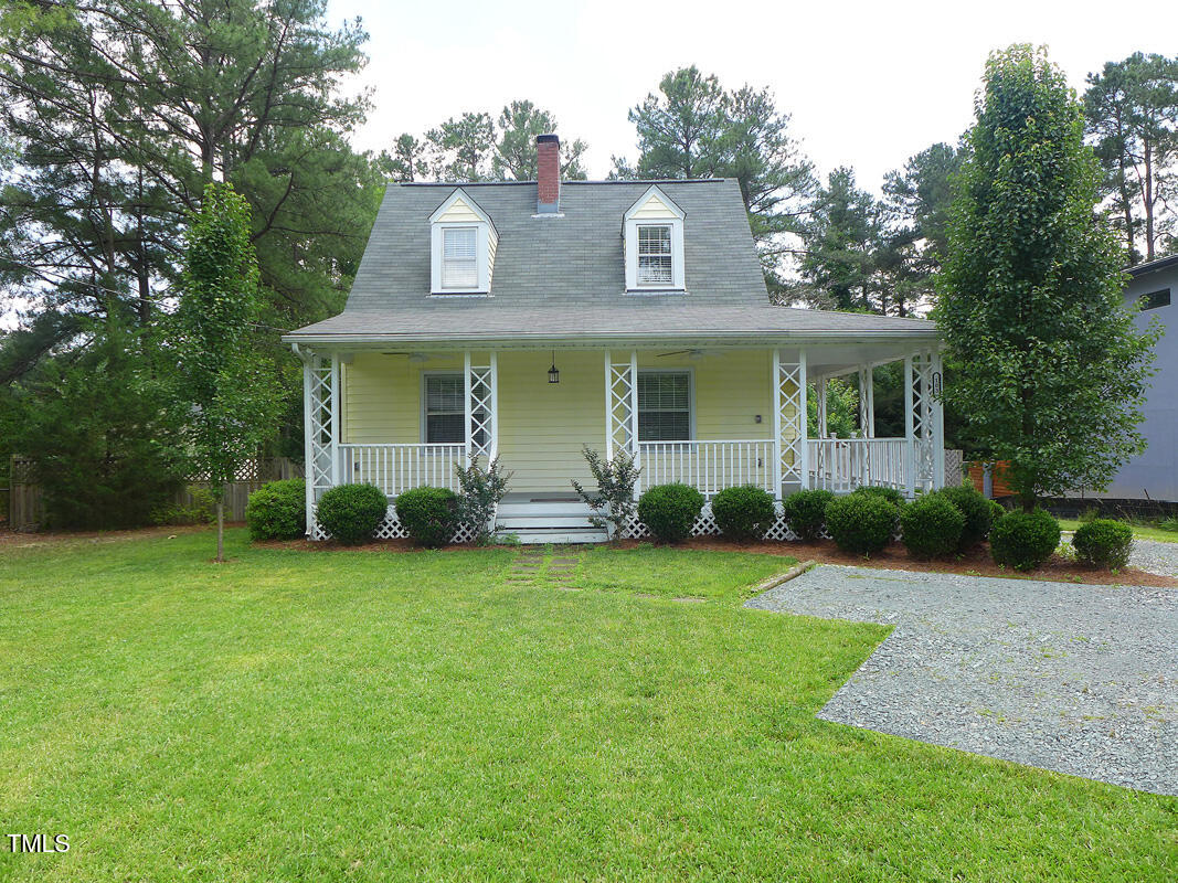 103 W Poplar Avenue