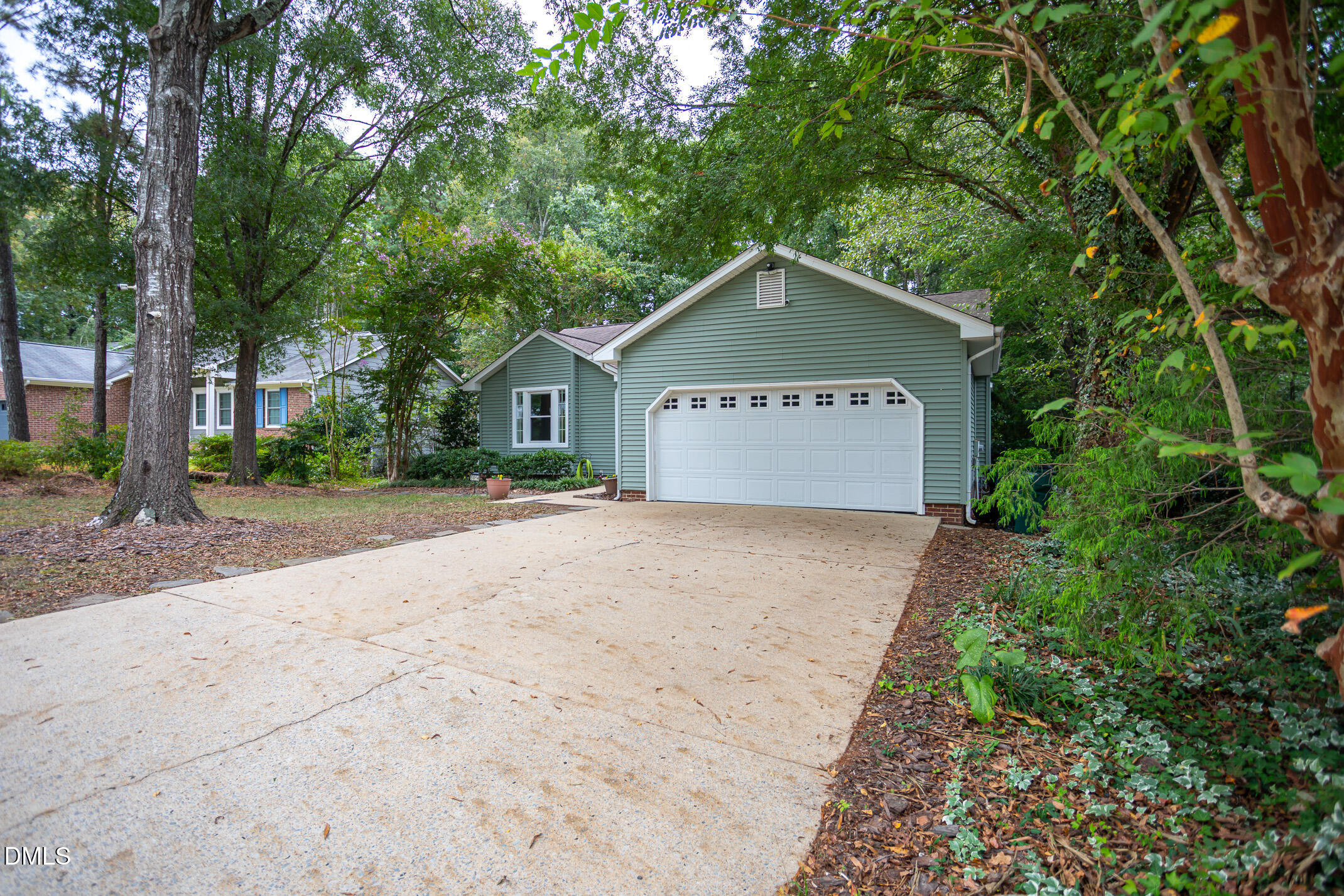 5014 Rolling Meadows Drive