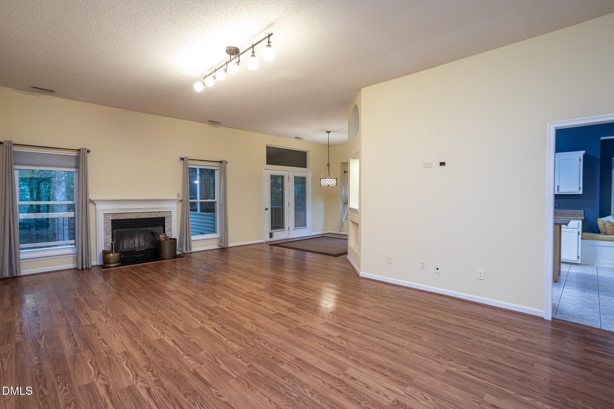 5014 Rolling Meadows Drive