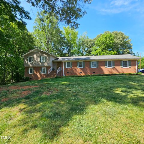 1102 Parkwood Drive Siler City NC 27344