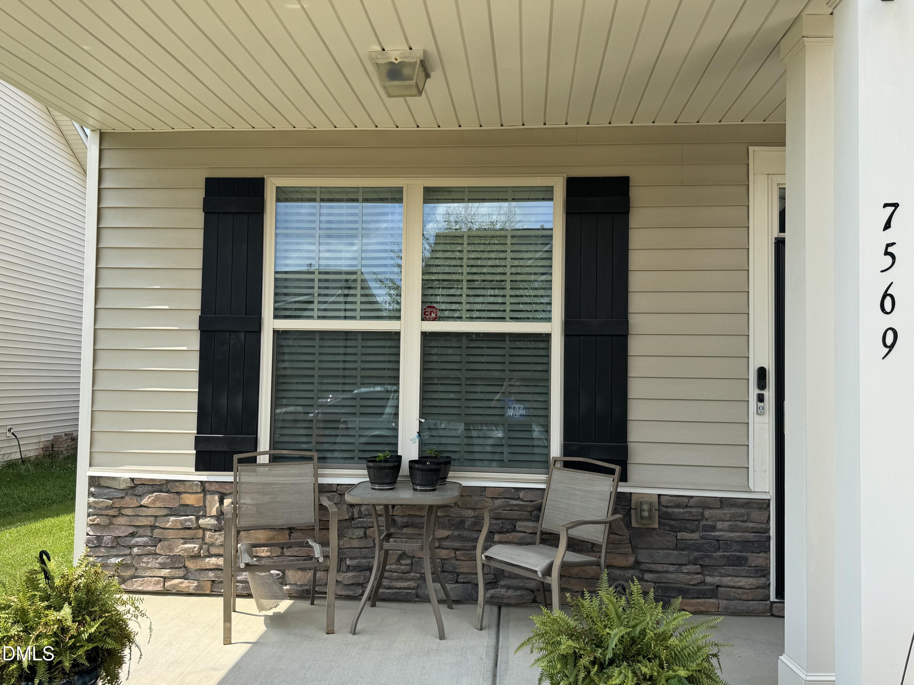 7569 Oakberry Drive