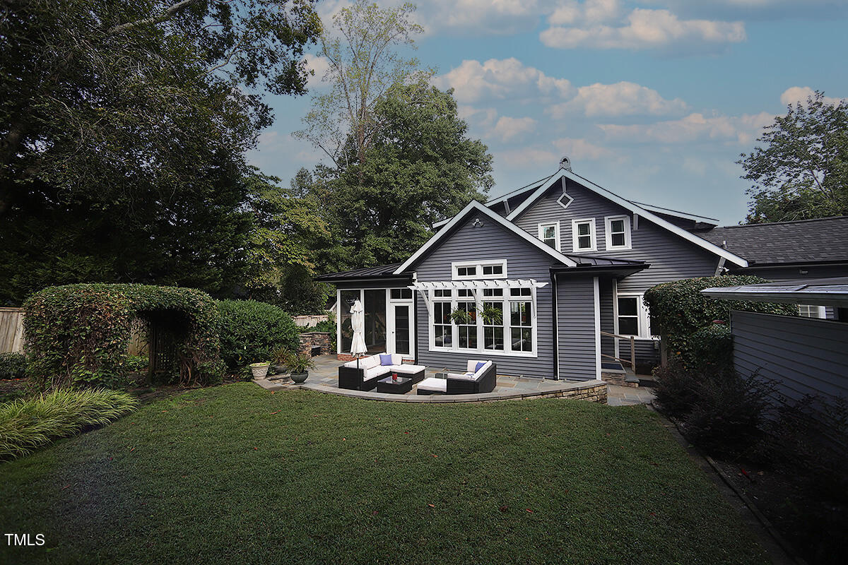 Raleigh, North Carolina 27609, United States, 5 Bedrooms Bedrooms, ,4 BathroomsBathrooms,Residential,Active,206246