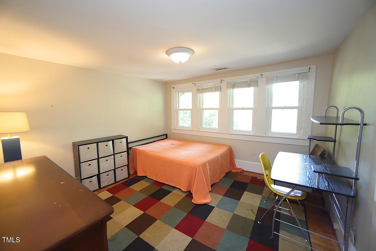 Raleigh, North Carolina 27609, United States, 5 Bedrooms Bedrooms, ,4 BathroomsBathrooms,Residential,Active,206246