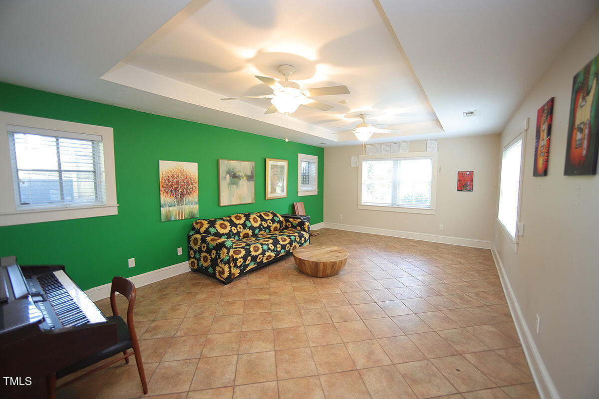 Raleigh, North Carolina 27609, United States, 5 Bedrooms Bedrooms, ,4 BathroomsBathrooms,Residential,Active,206246