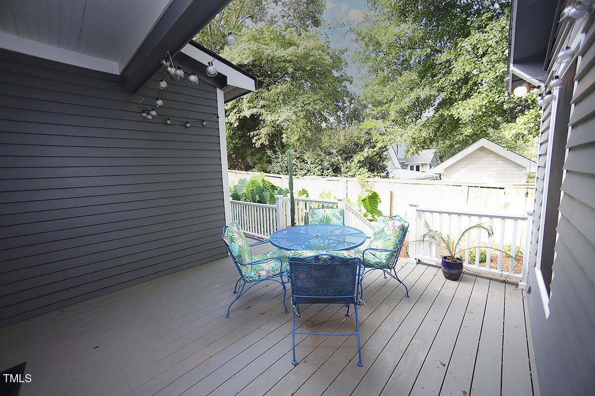 Raleigh, North Carolina 27609, United States, 5 Bedrooms Bedrooms, ,4 BathroomsBathrooms,Residential,Active,206246