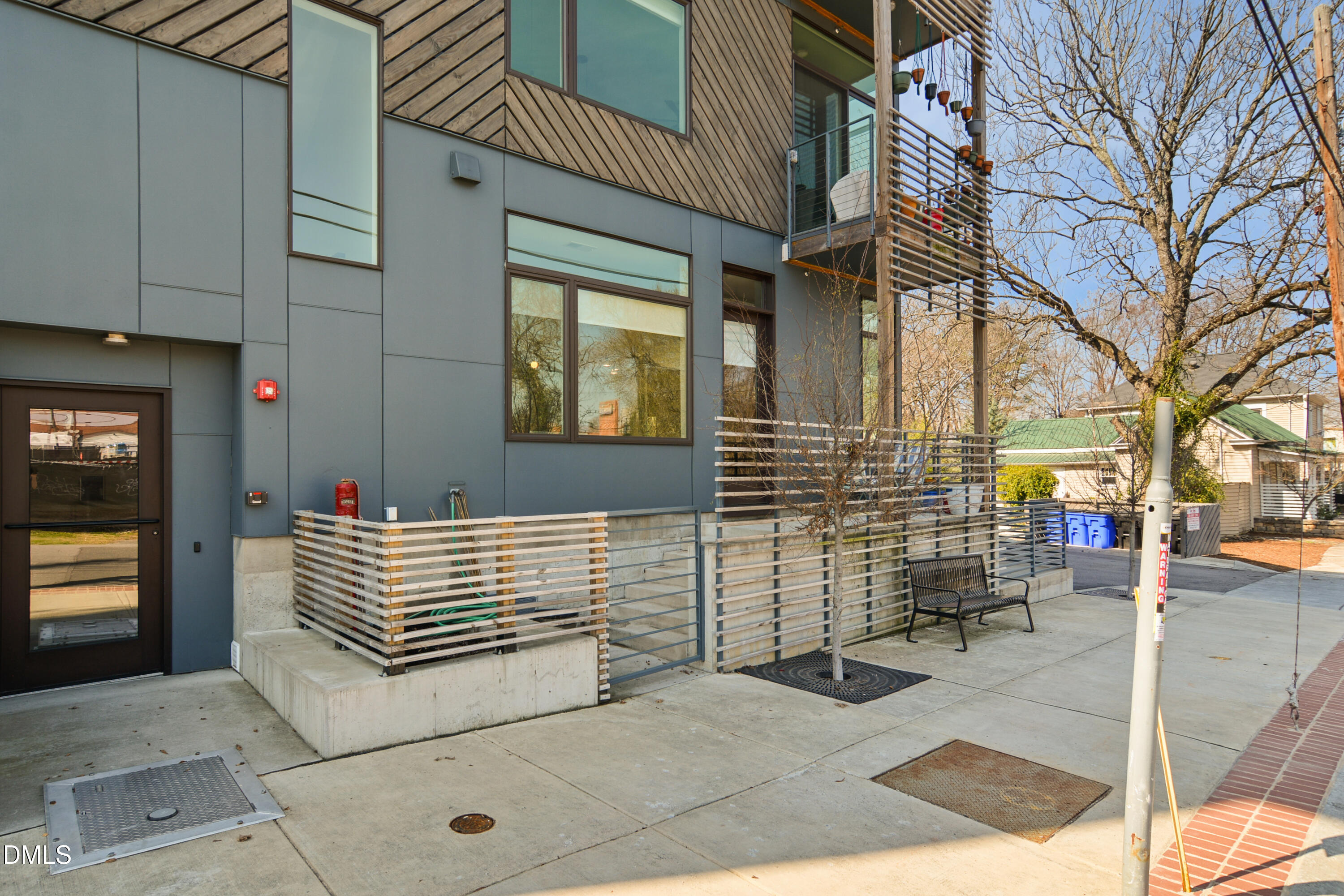 521 N 16 N Mangum Street 16