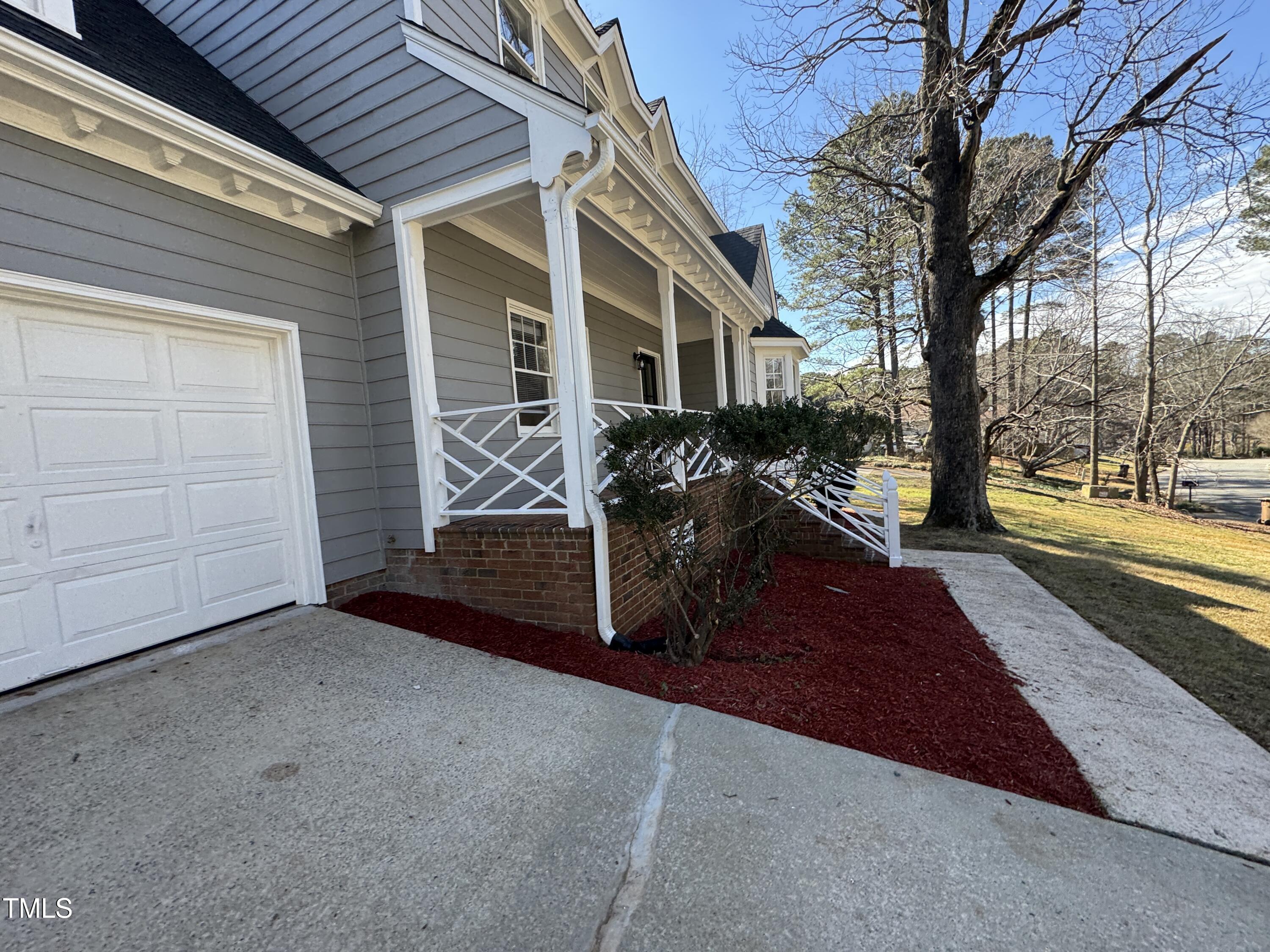 208 Lawrence Road