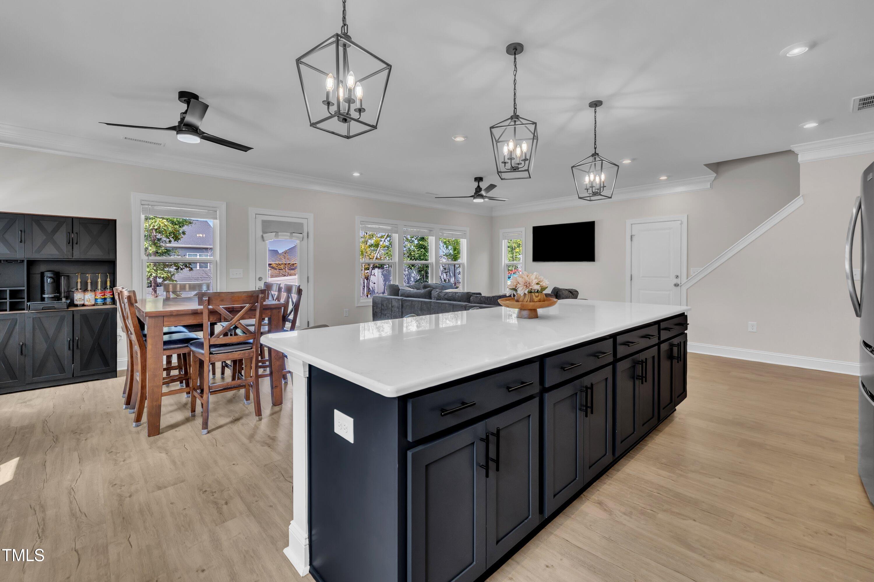 1301 Rose Finch Circle