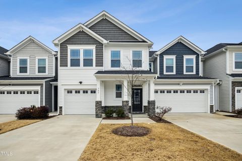 747 Creekway Drive Fuquay Varina NC 27526