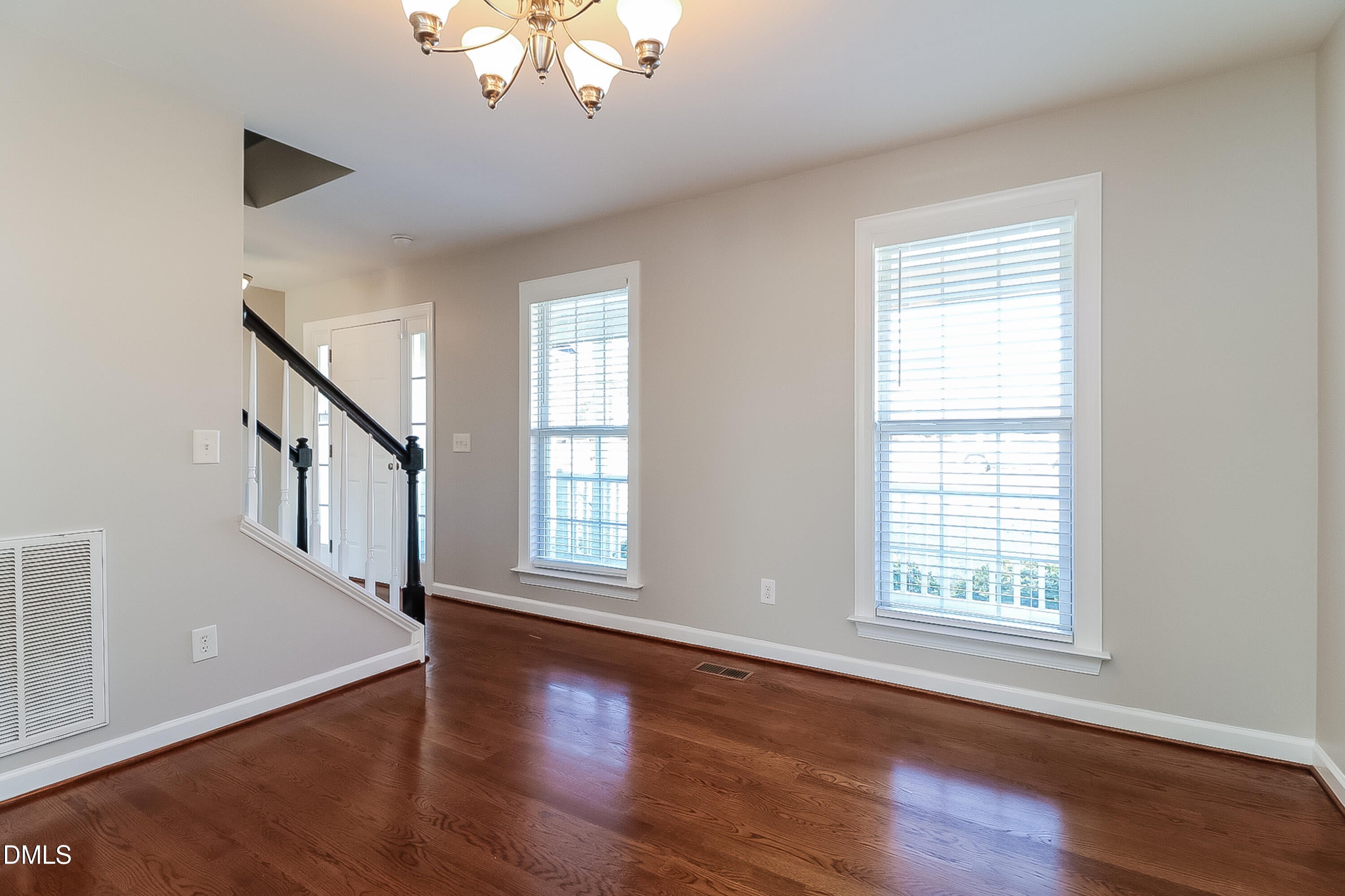 11 Glen Ridge Court