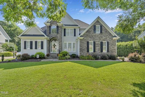 2628 Forestbluff Drive Fuquay Varina NC 27526