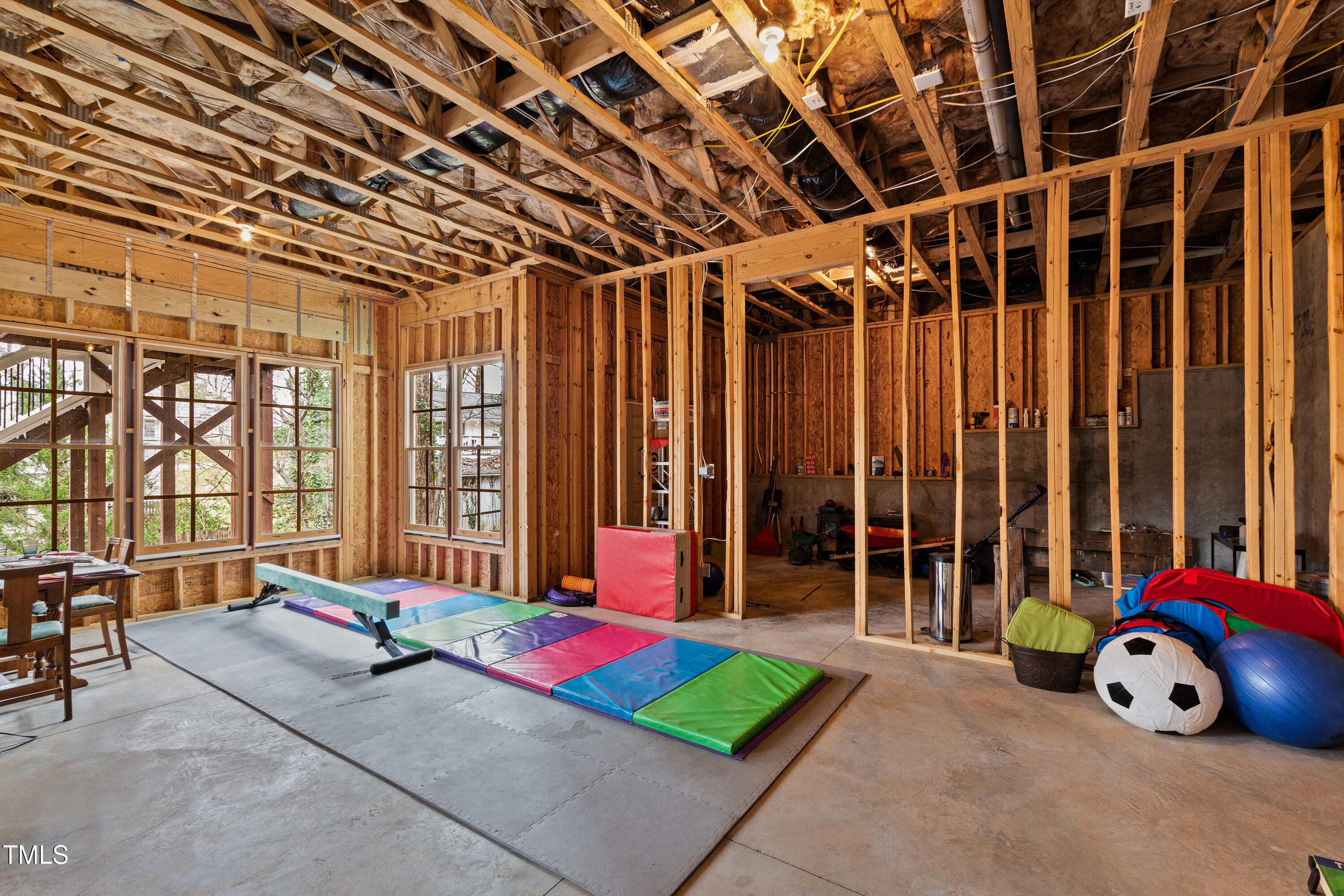 Raleigh, North Carolina 27609, United States, 4 Bedrooms Bedrooms, ,4 BathroomsBathrooms,Residential,Active,92484