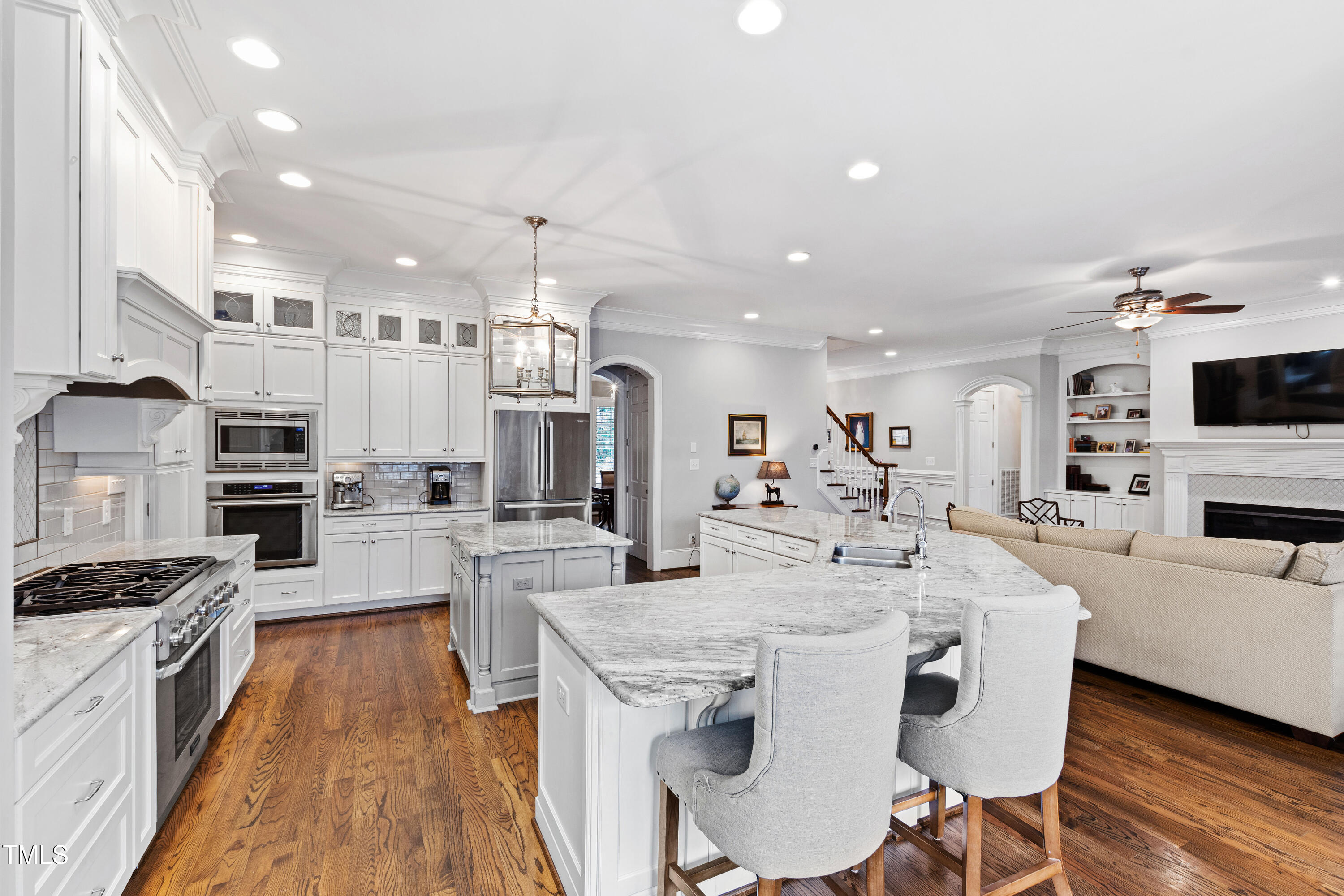 Raleigh, North Carolina 27609, United States, 4 Bedrooms Bedrooms, ,4 BathroomsBathrooms,Residential,Active,92484