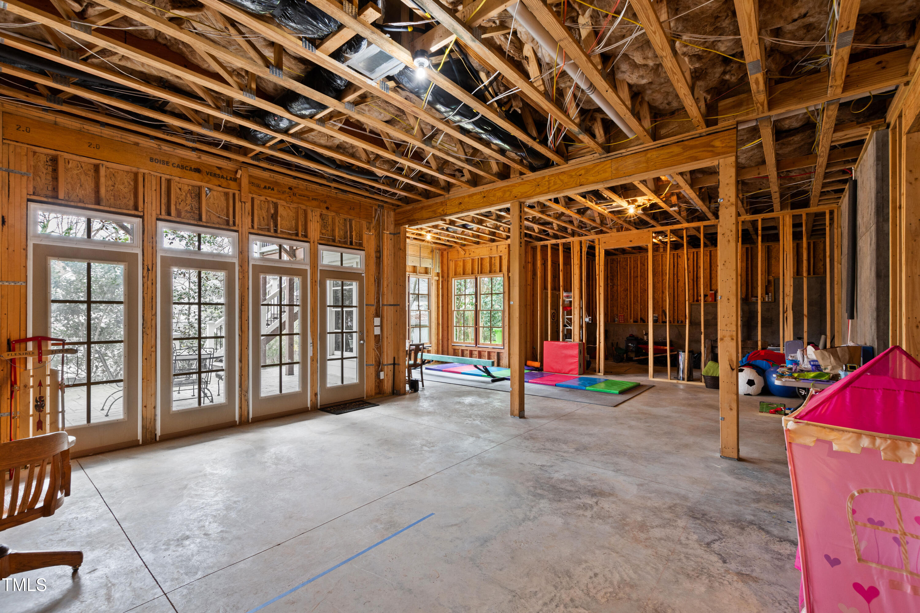 Raleigh, North Carolina 27609, United States, 4 Bedrooms Bedrooms, ,4 BathroomsBathrooms,Residential,Active,92484