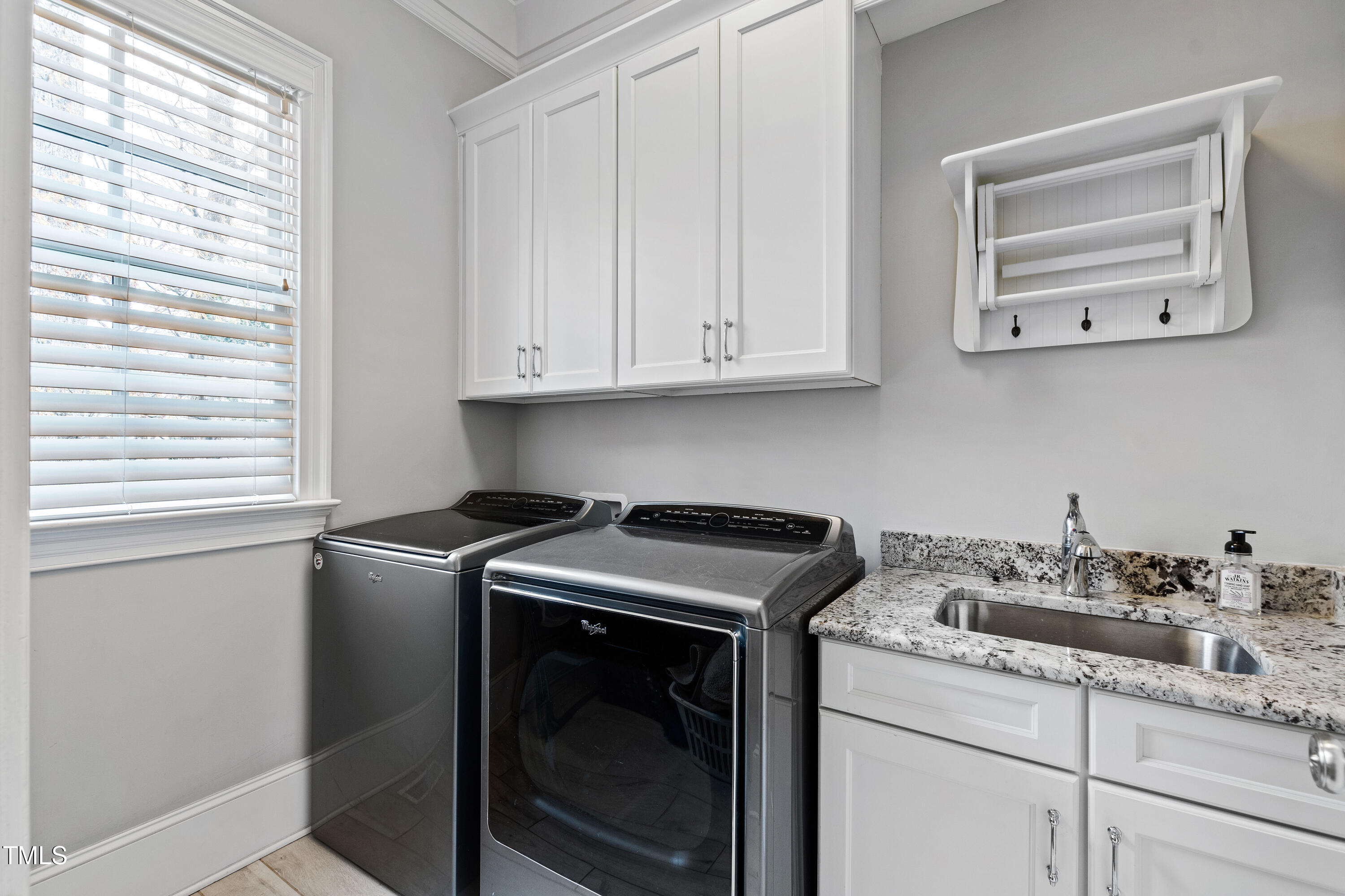 Raleigh, North Carolina 27609, United States, 4 Bedrooms Bedrooms, ,4 BathroomsBathrooms,Residential,Active,92484