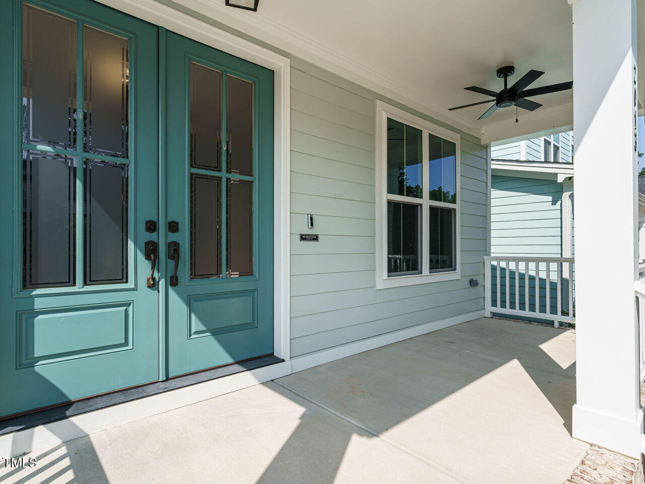 2013 Woodbluff Drive