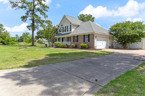 A home in Raeford