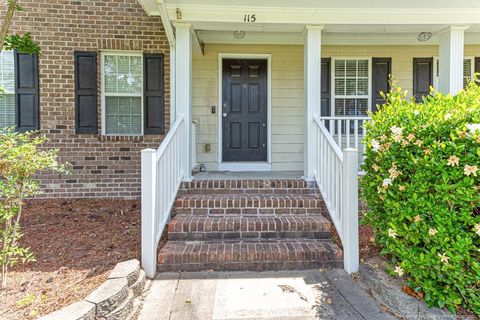 A home in Raeford