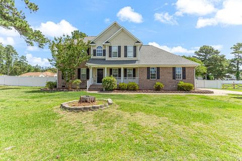 A home in Raeford