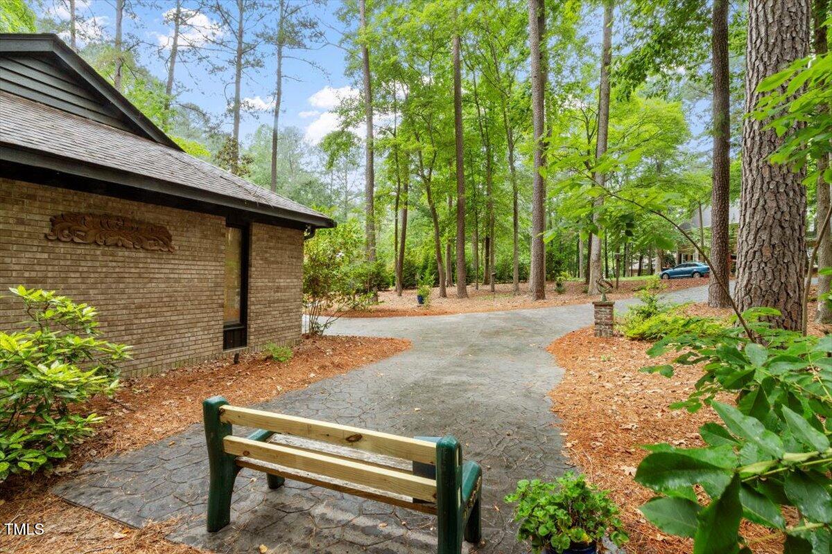 109 Loch Haven Lane