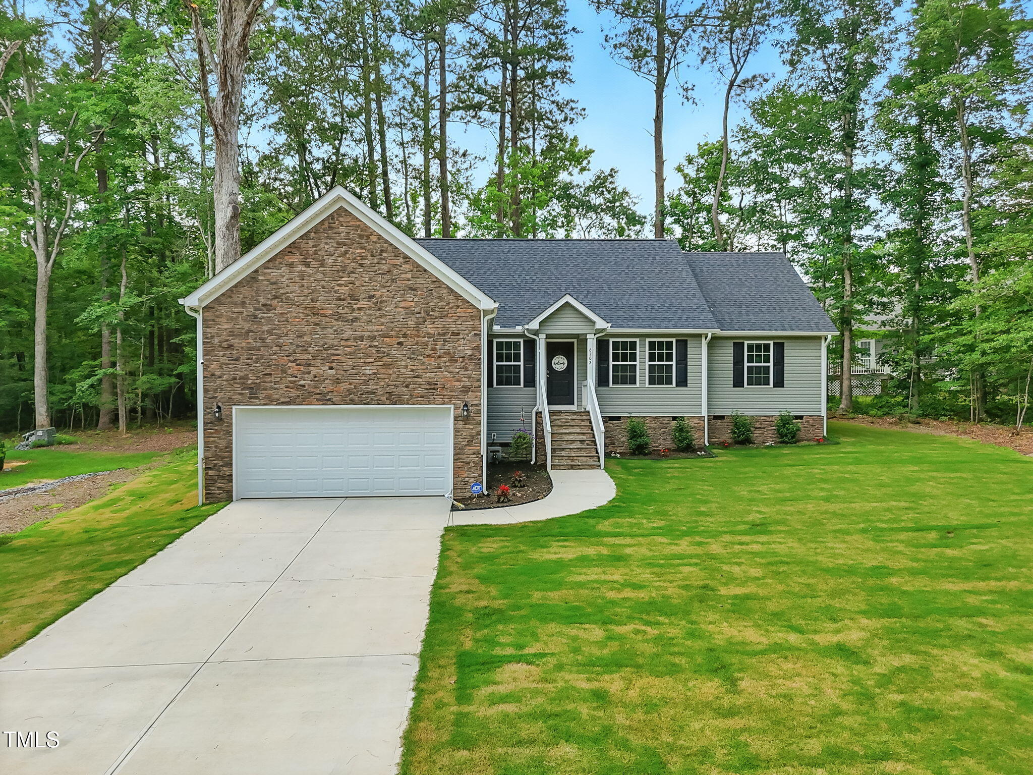 6102 Burning Tree Circle