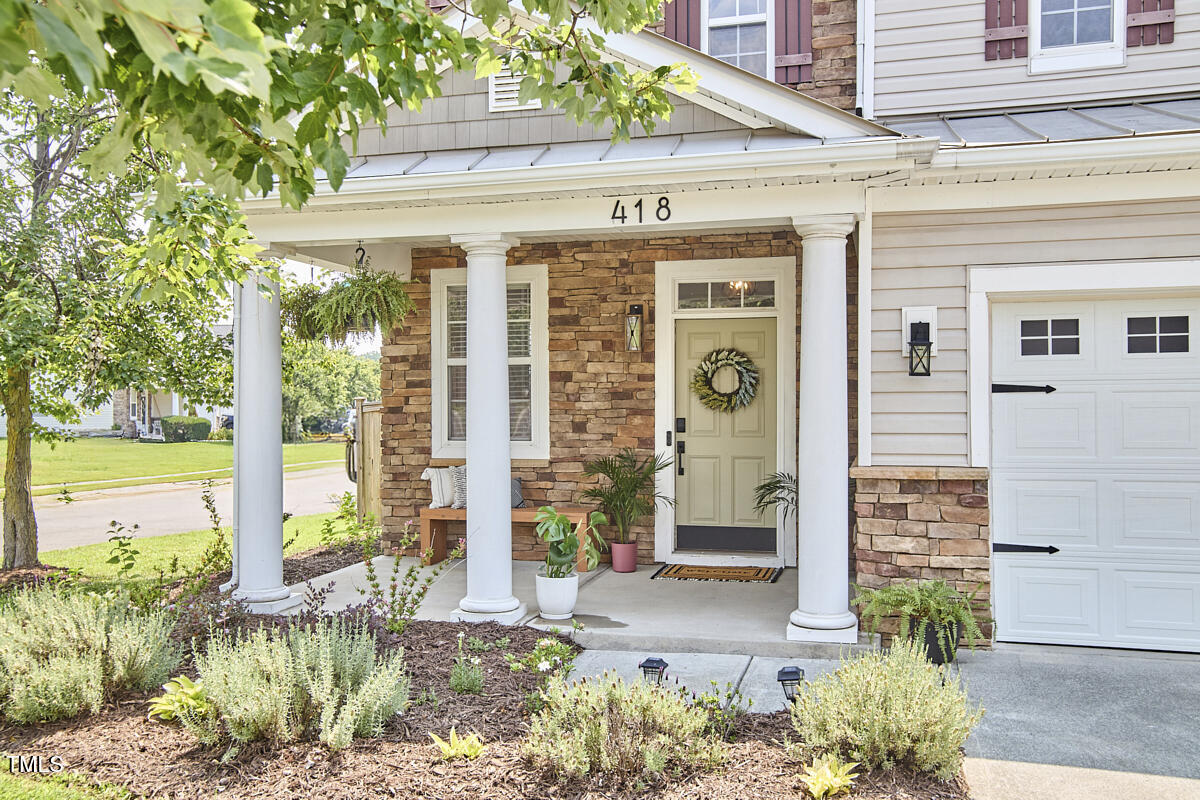 418 Magna Drive