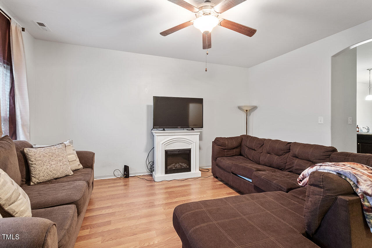 6460 Hatchies Drive