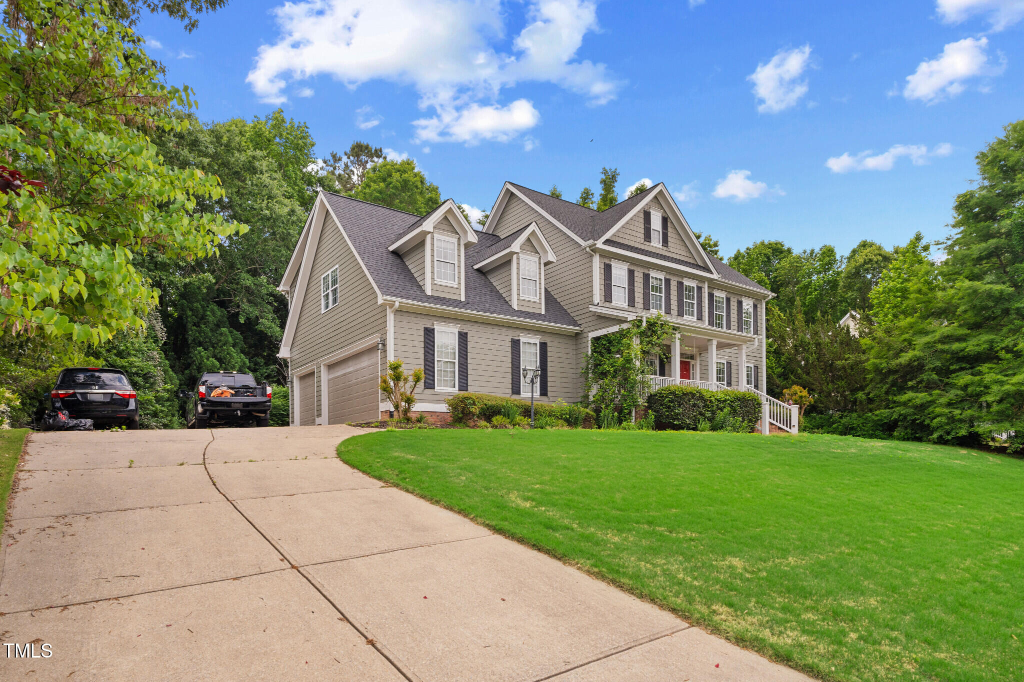 809 Parkridge Drive