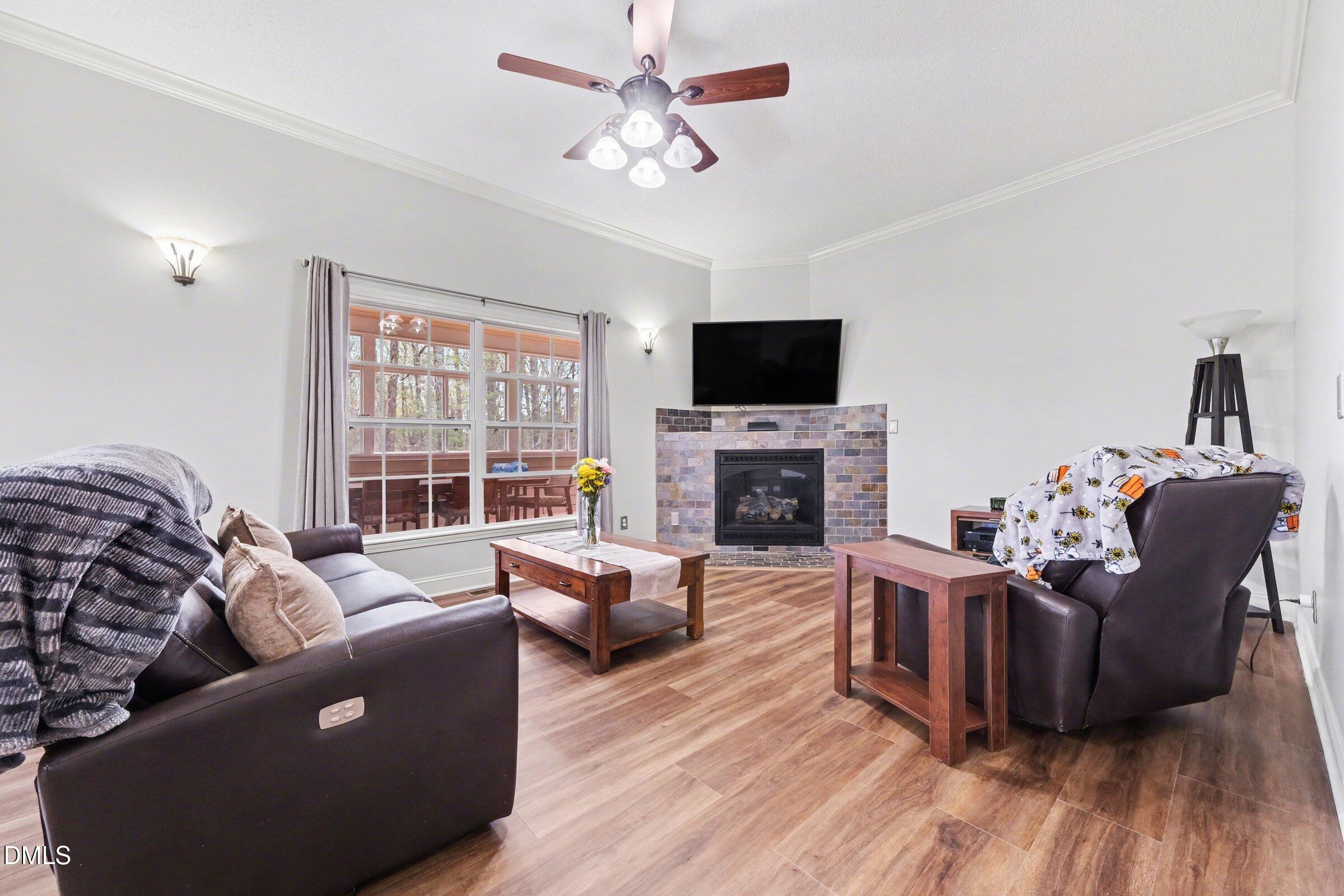 2700 Misty Glen Trail