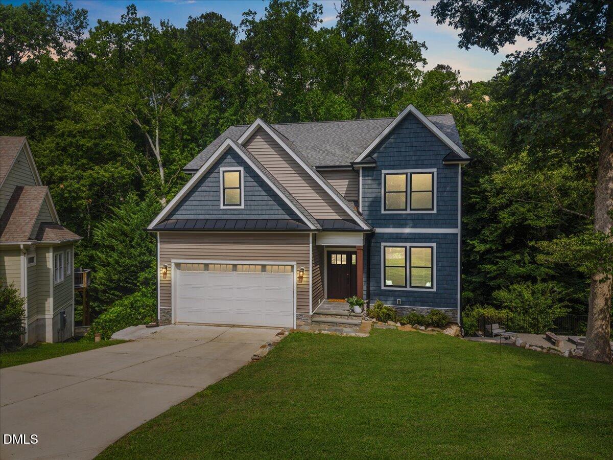 1401 Freshwater Court