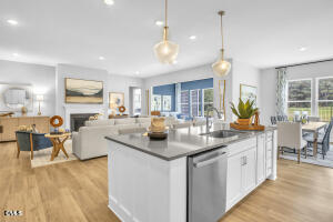 1128 Masters Place Way 124