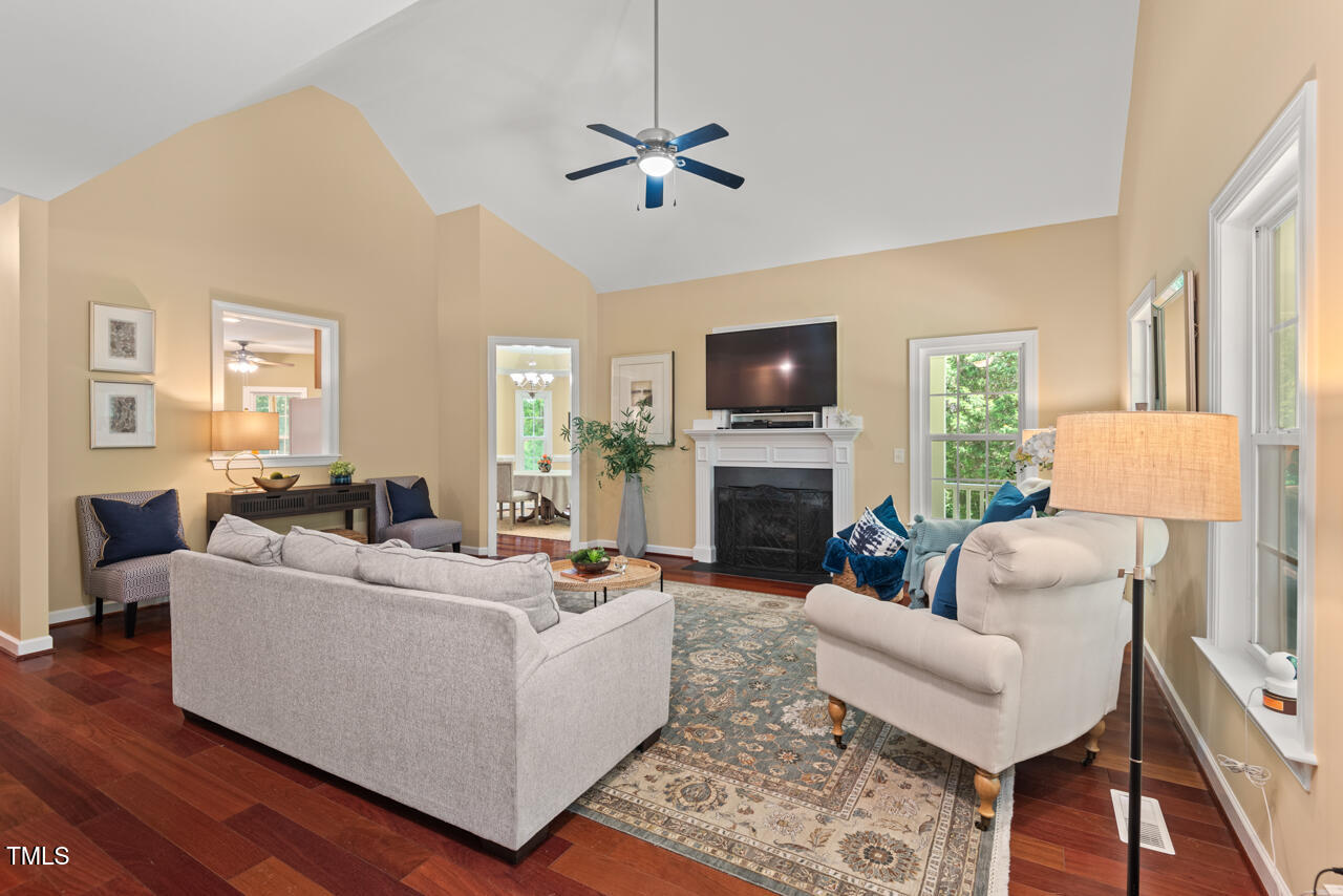 126 Captains Court