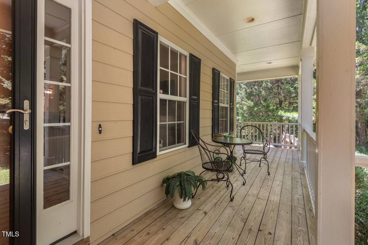 126 Captains Court