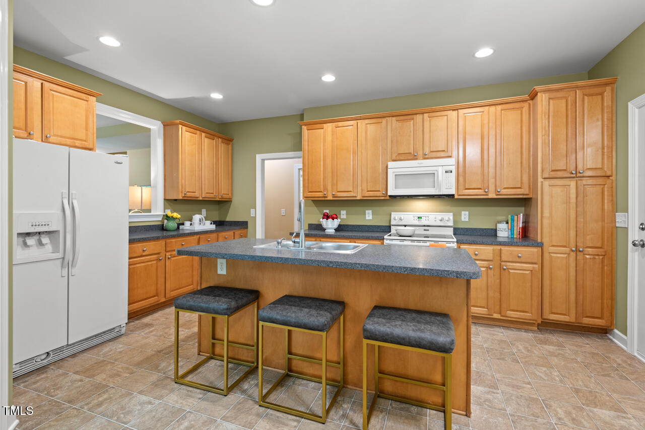 Durham, North Carolina 27712, United States, 4 Bedrooms Bedrooms, ,3 BathroomsBathrooms,Residential,Pending,155855