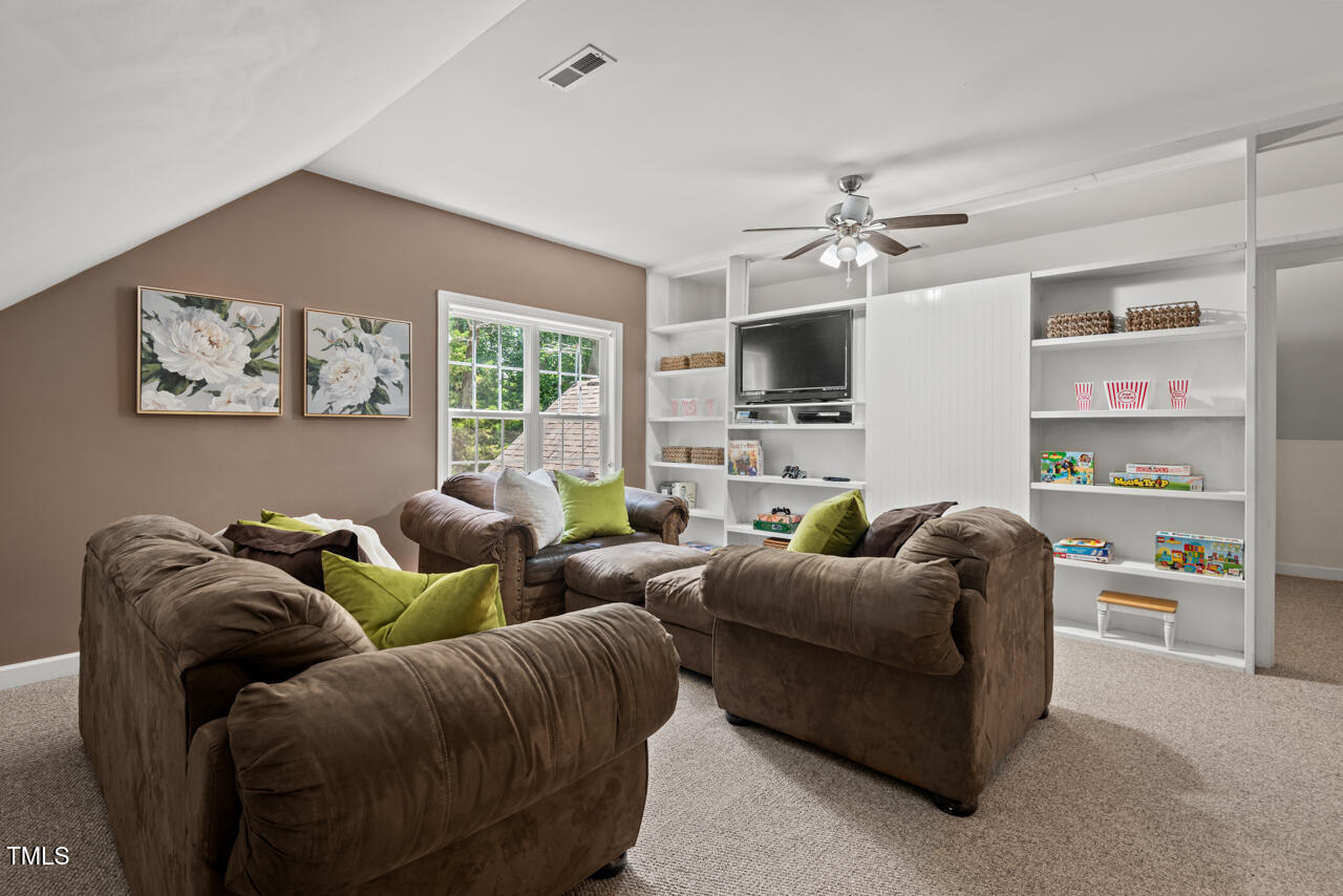 Durham, North Carolina 27712, United States, 4 Bedrooms Bedrooms, ,3 BathroomsBathrooms,Residential,Pending,155855