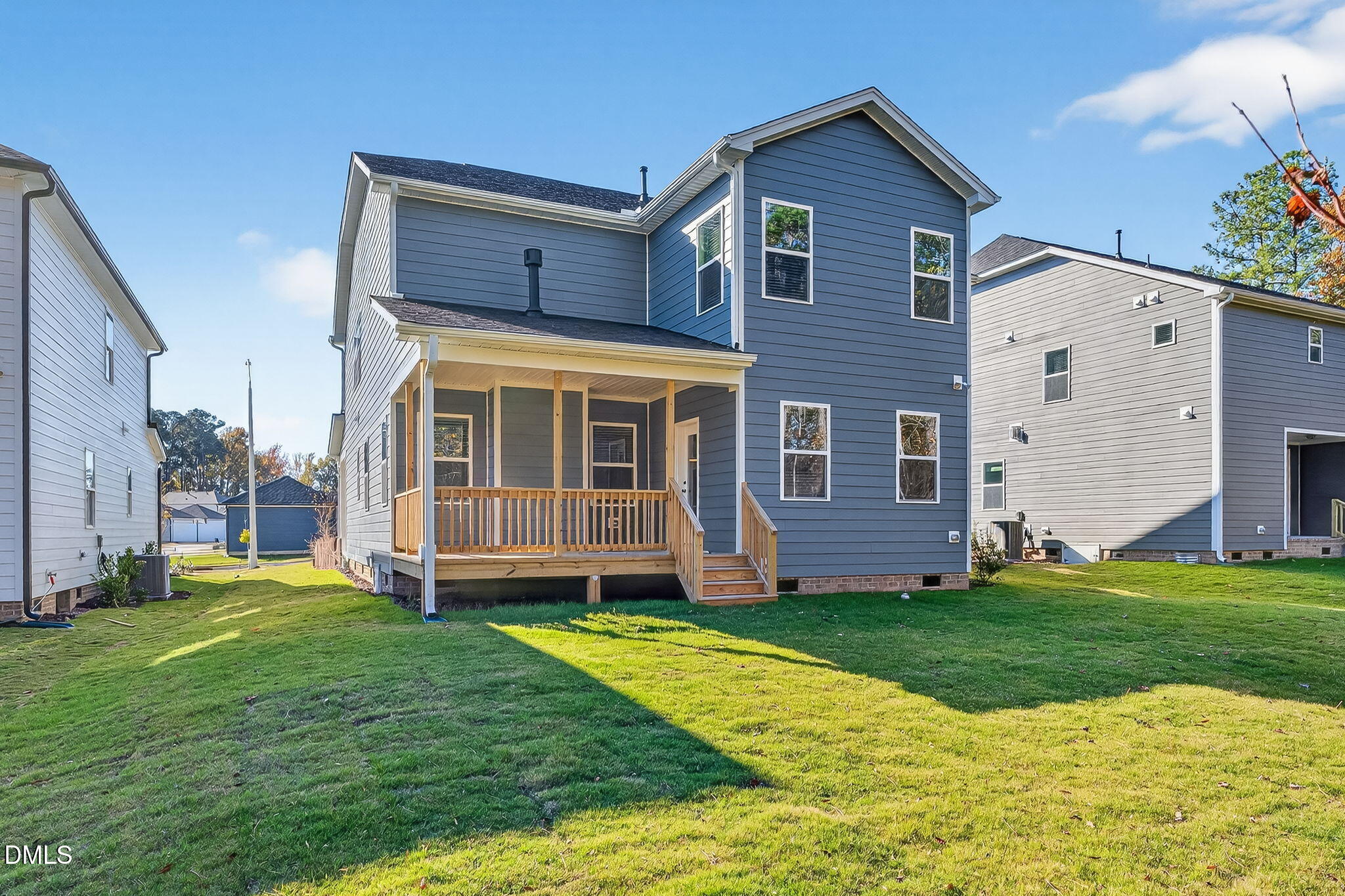 605 Metroliner Place