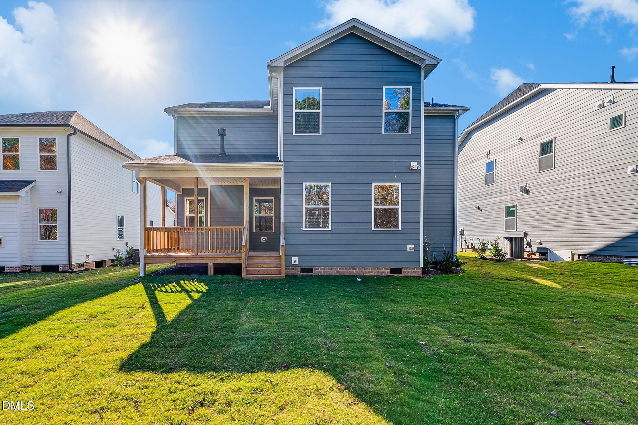 605 Metroliner Place