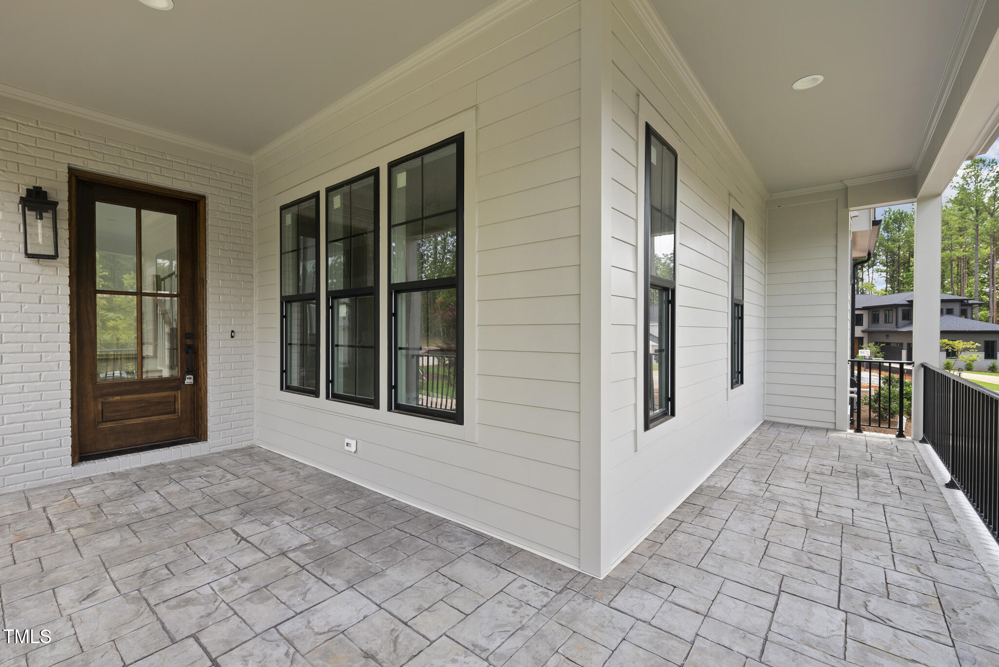 7808 Ailesbury Road