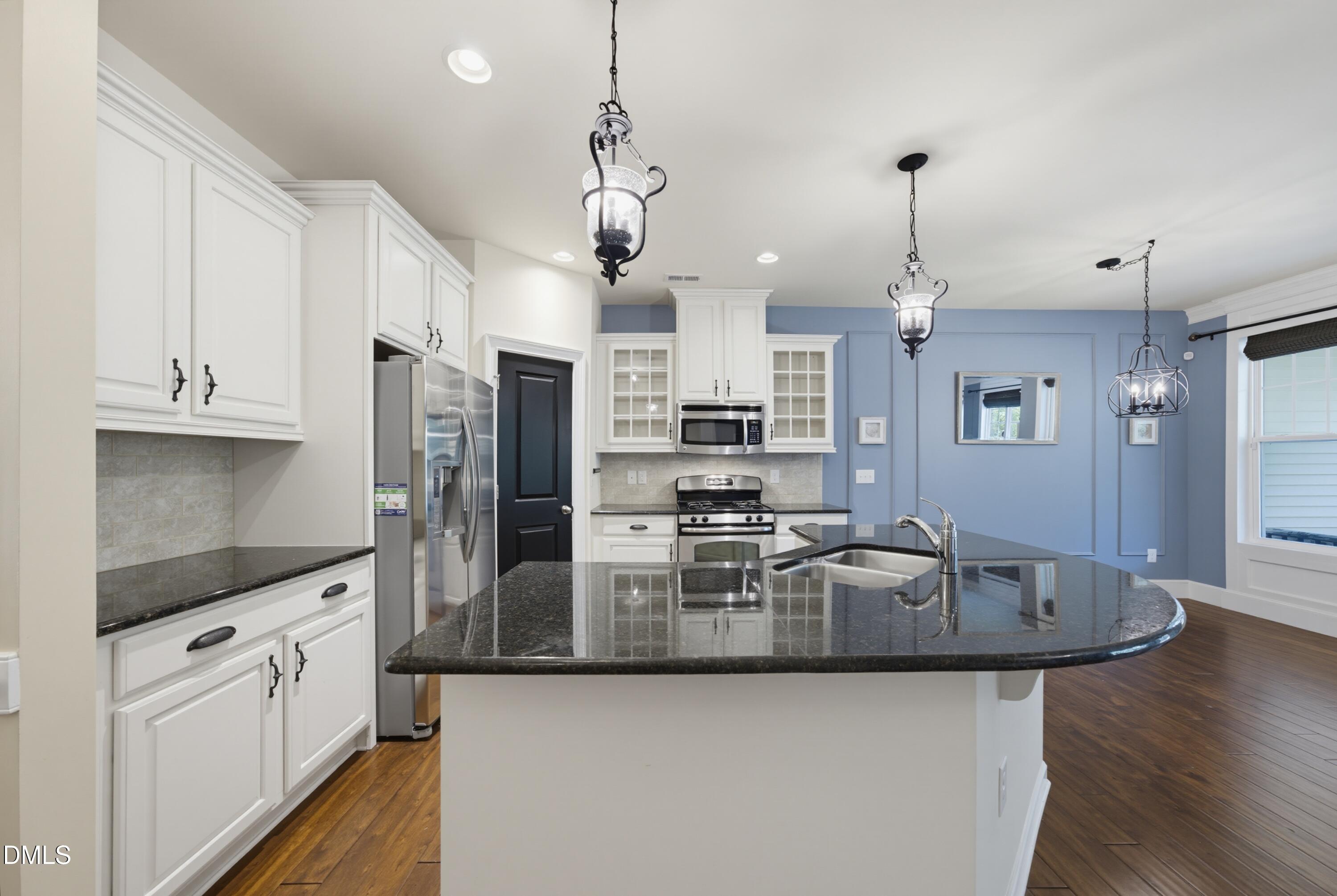 119 Grande Sky Court