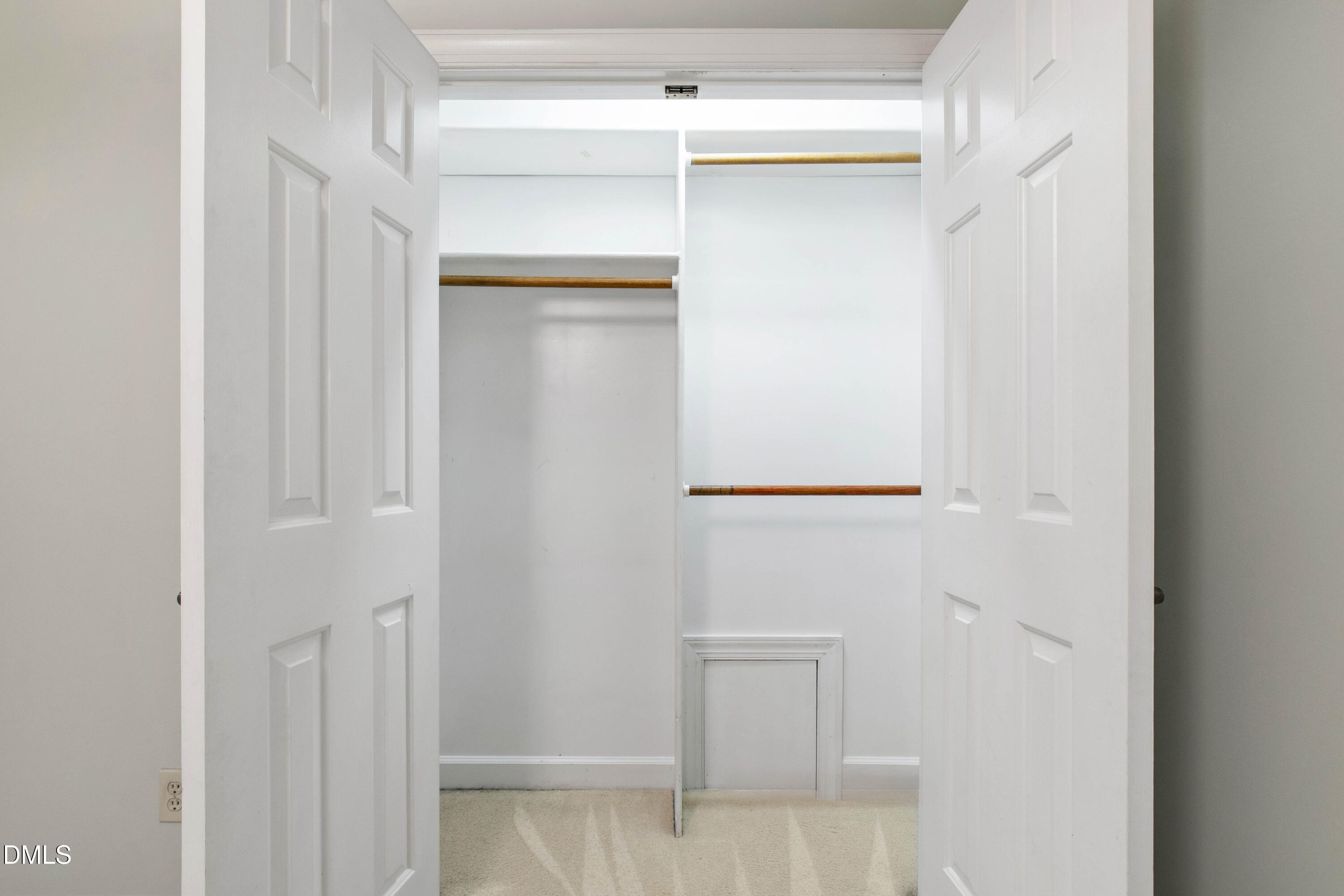 Raleigh, North Carolina 27612, United States, 4 Bedrooms Bedrooms, ,4 BathroomsBathrooms,Residential,Active,223046