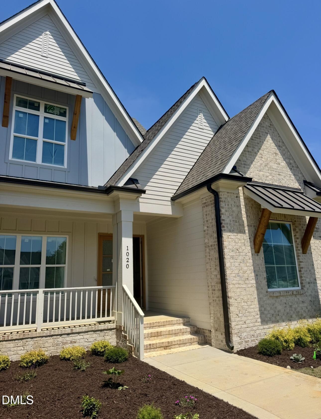 1020 Azalea Garden Circle